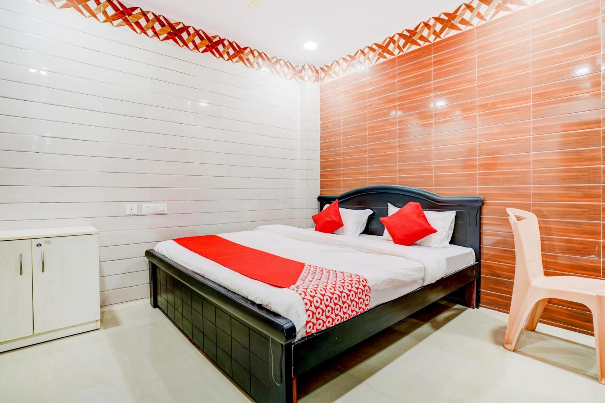 Hotel O Aroma Classic Near Nampally Main Railway Station Χιντεραμπάντ Εξωτερικό φωτογραφία